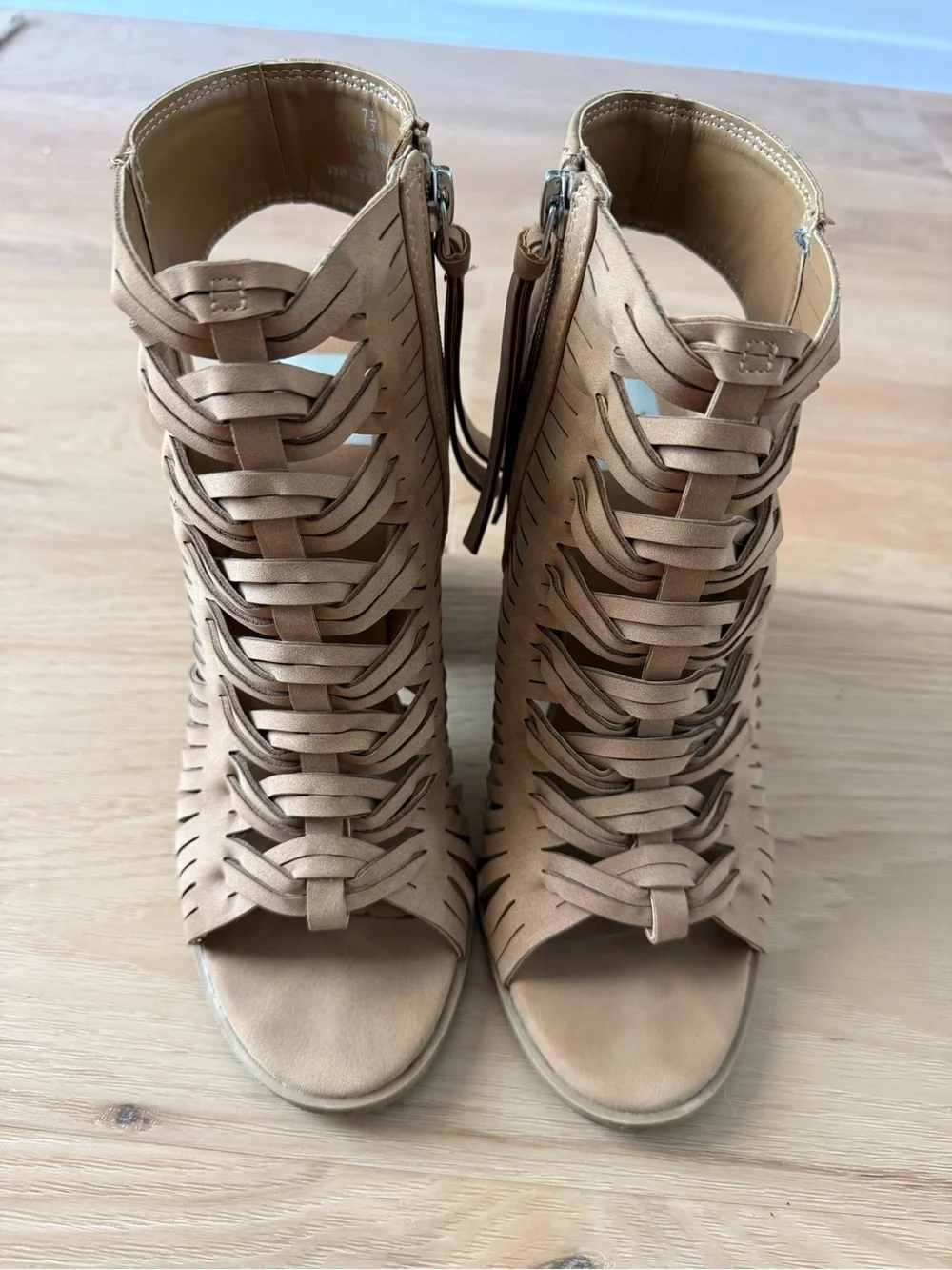 Dolce Vita Tan Woven Cutout Zipper-Up Heels 7.5